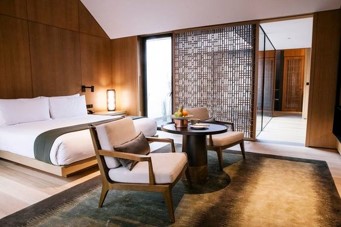 贵州竞衡医疗生技城市综合体项目正式动工,集预防医疗、酒店、商业住宅于一体,集团于大健康、大医疗产业开启新篇章。
